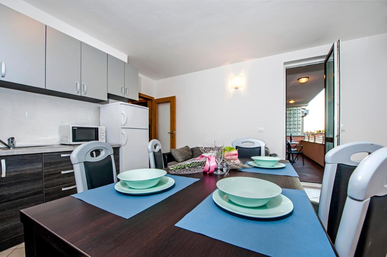 Apartments Centener Rovinj Exteriör bild